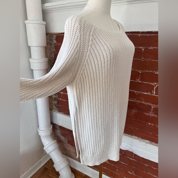 Aritzia Wilfred  Randonnai Linen Blend Sweater in Ivory  Chunky Knit Size Medium - Picture 5 of 12